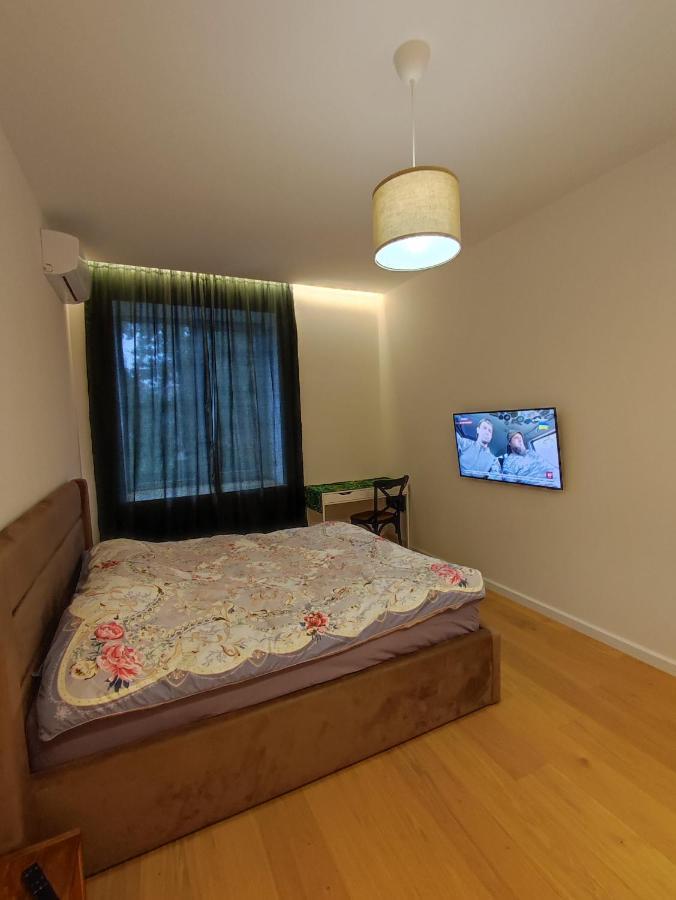 Lux Apartment, Near Metro Vasylkivska Kiev Bagian luar foto