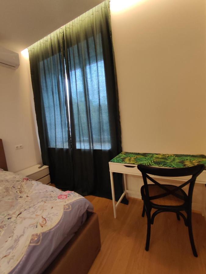 Lux Apartment, Near Metro Vasylkivska Kiev Bagian luar foto